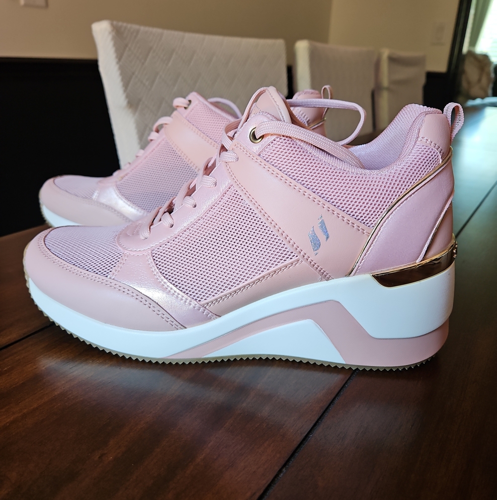 Skechers Pink Wedge Platform Sneakers with Gold Accent